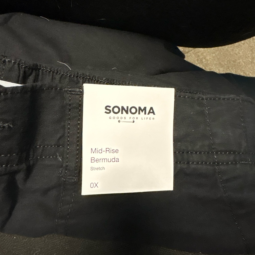 Sonoma Black Mid-Rise Bermuda Shorts